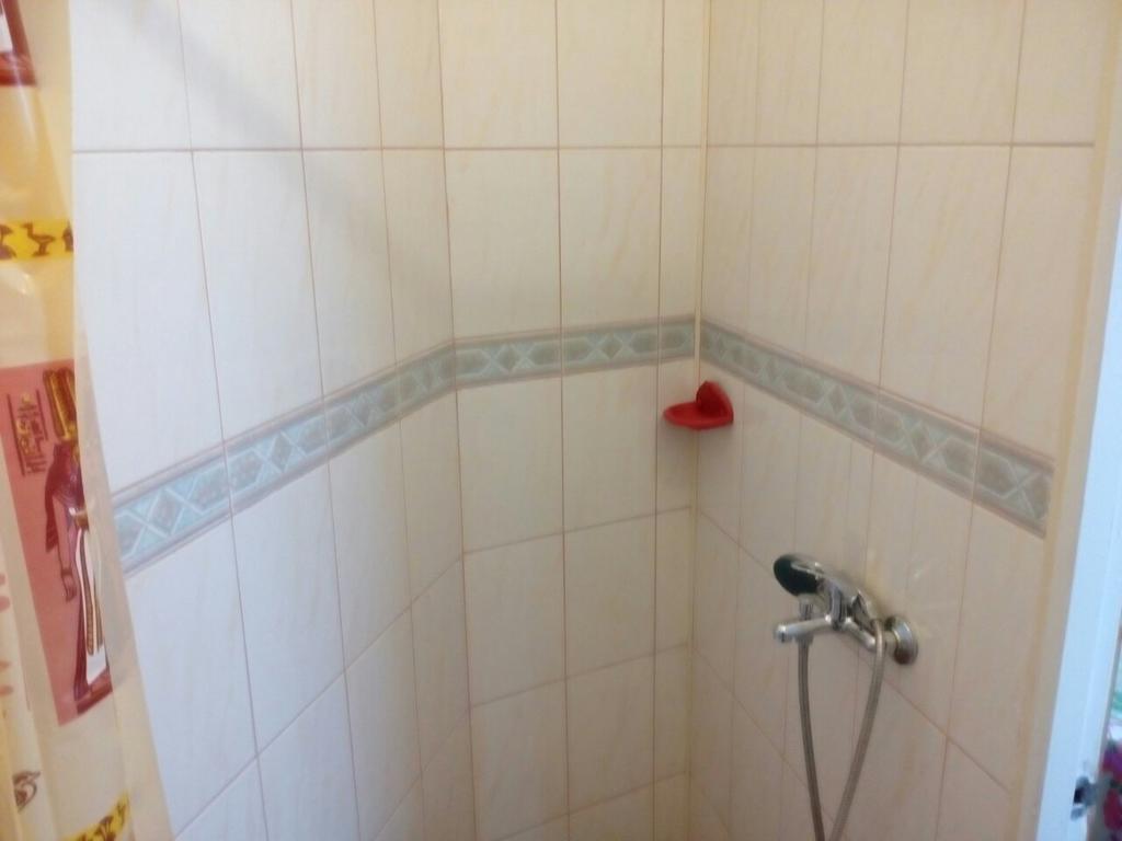 Hostel Mnogoborets F. Klub Odessa Ngoại thất bức ảnh