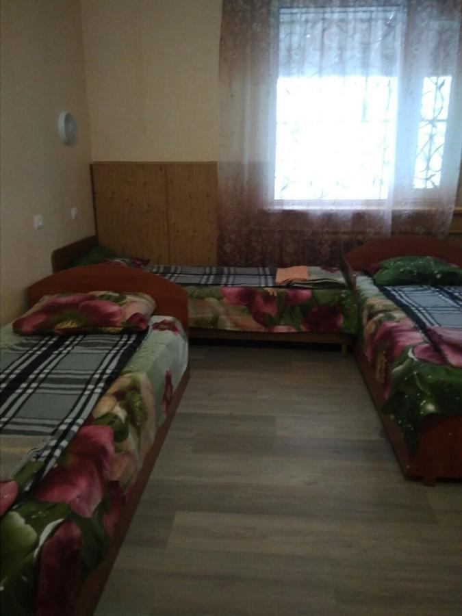 Hostel Mnogoborets F. Klub Odessa Ngoại thất bức ảnh
