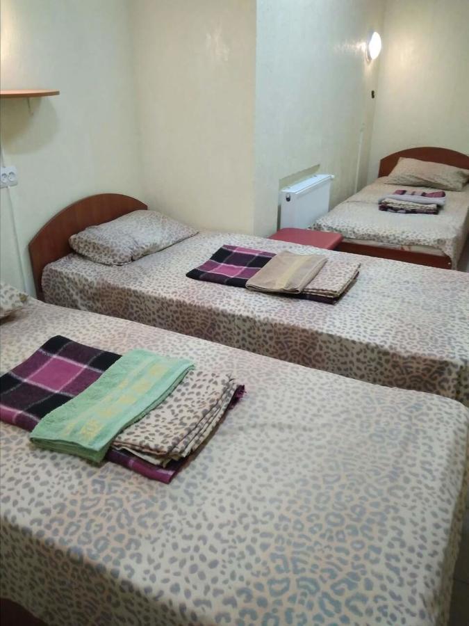 Hostel Mnogoborets F. Klub Odessa Ngoại thất bức ảnh