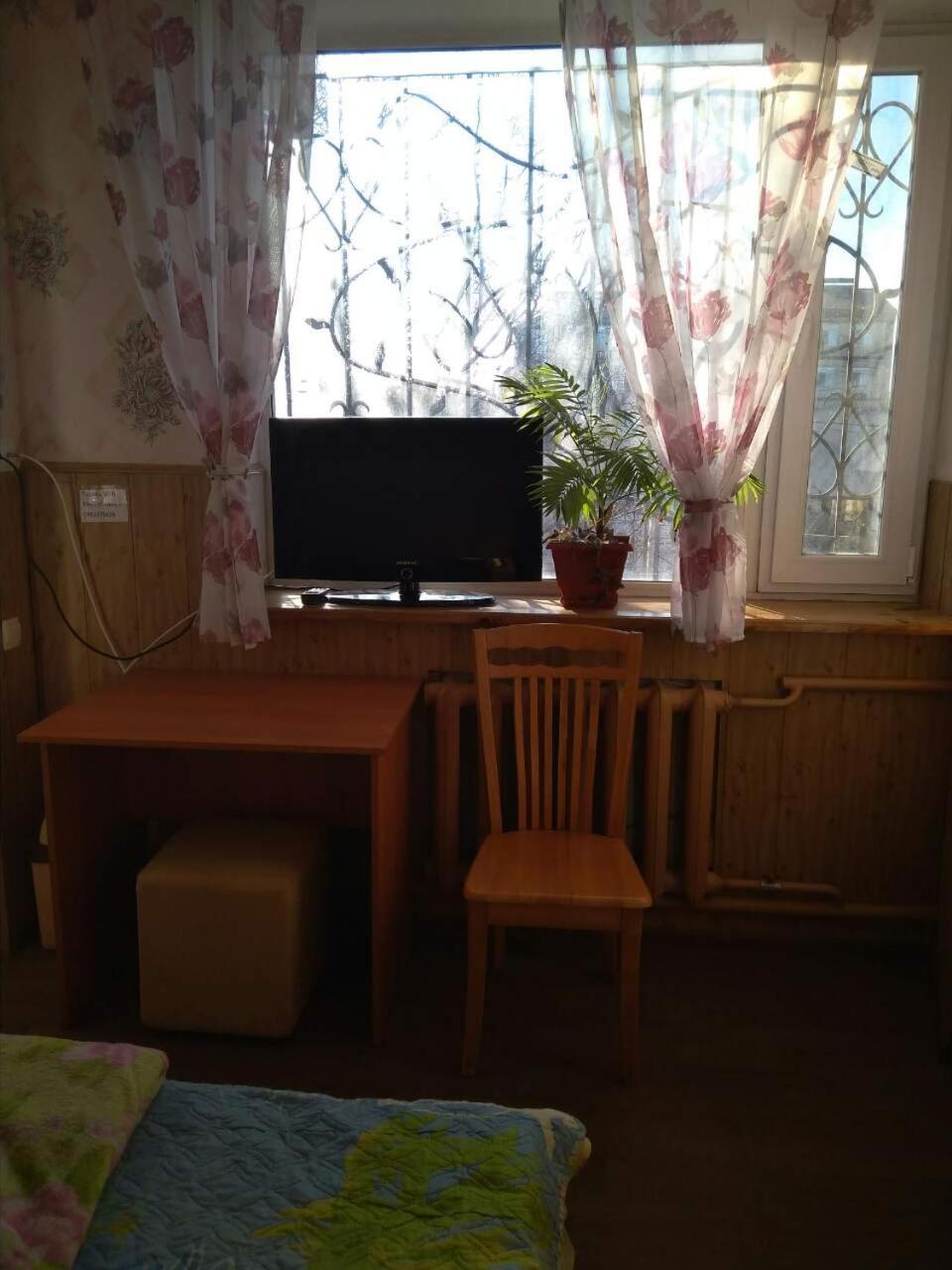 Hostel Mnogoborets F. Klub Odessa Ngoại thất bức ảnh